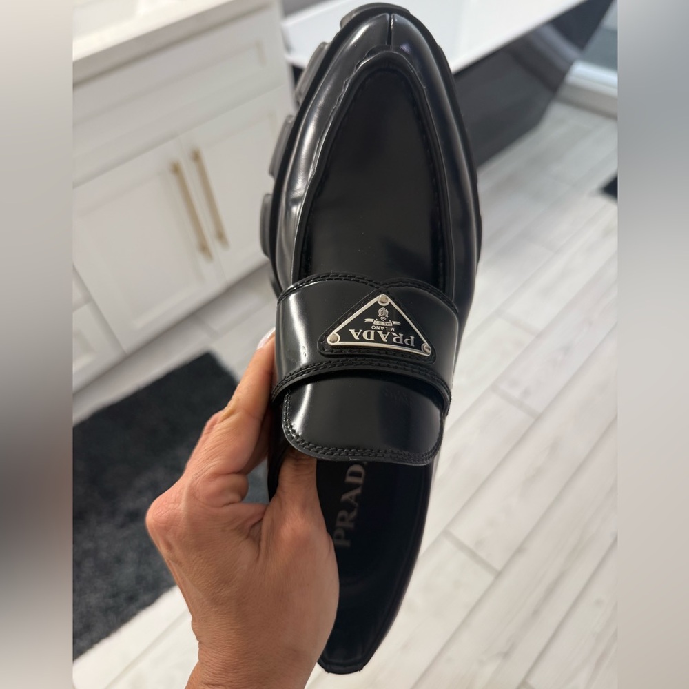 Prada Monolith Pointy women shoes - Picture 9 of 11